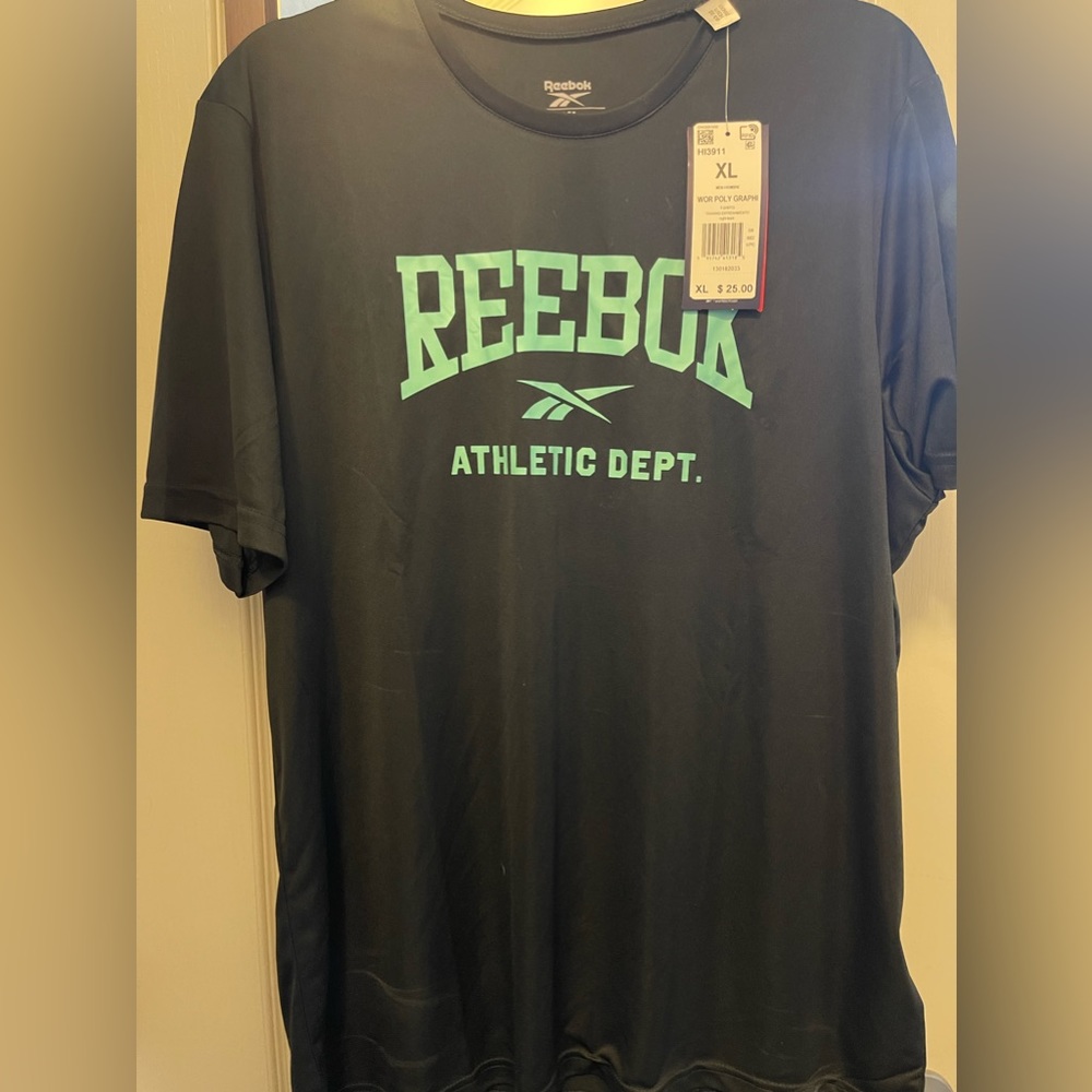 Two brand new XL mens Reebok t shirts